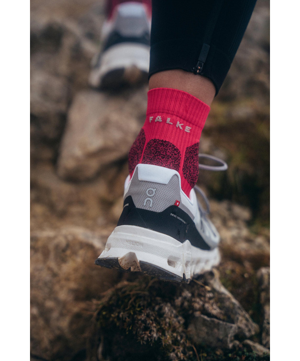 RU Trail Women Running Socks (Red) | FALKE