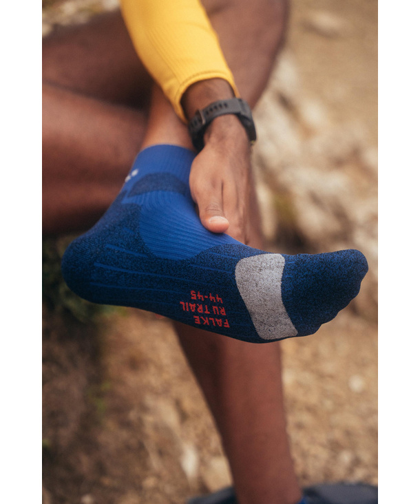 RU Trail Grip Men Running Socks (Blue)