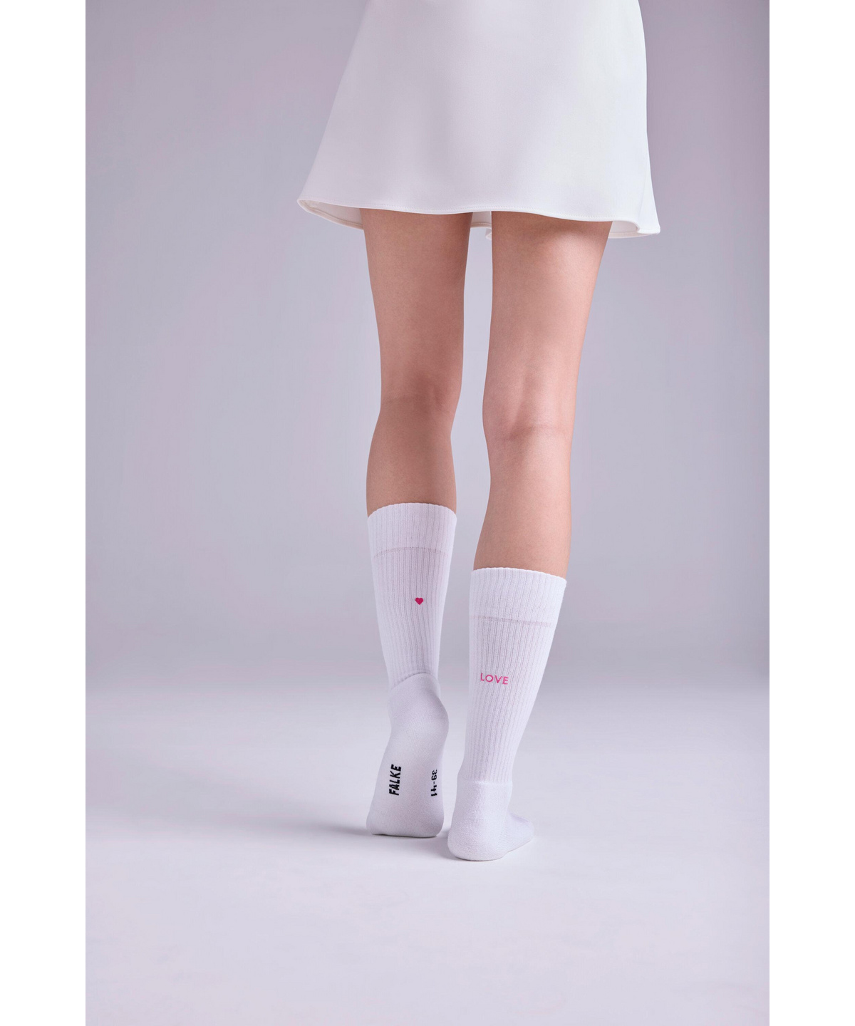 Dynamic Unisex Socks (White)