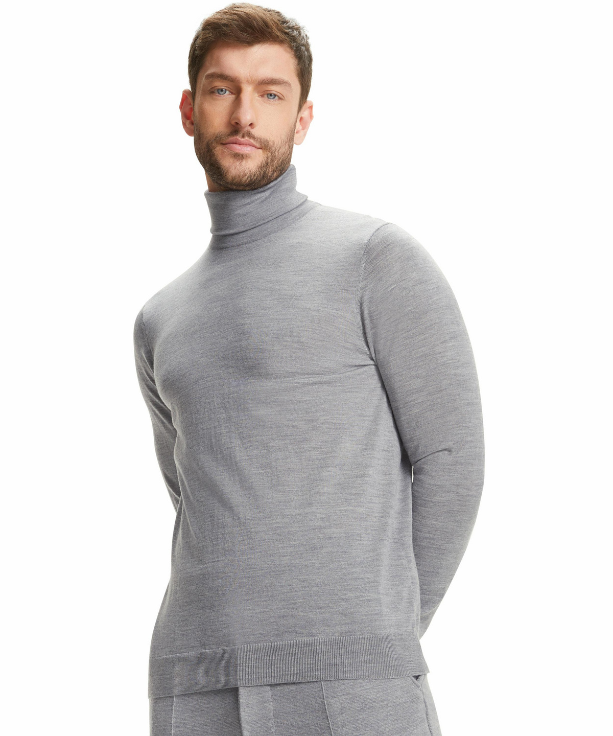 rolled high neck pullover
